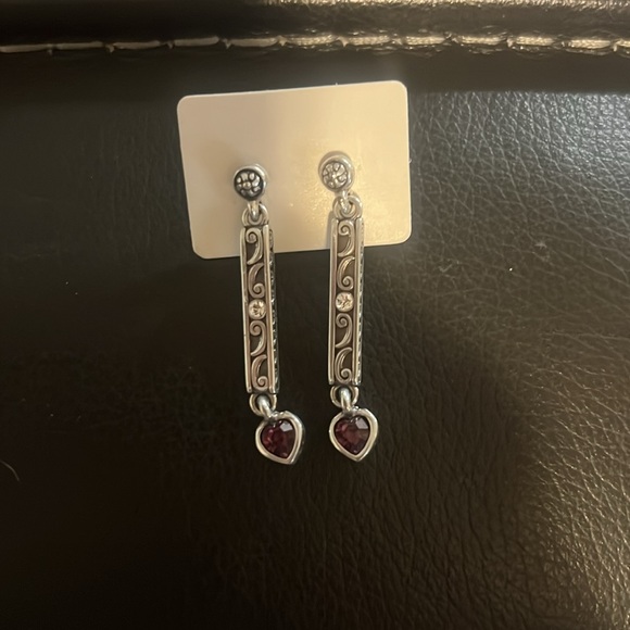 Brighton Dangle earrings with purple Crystal. - Picture 1 of 8